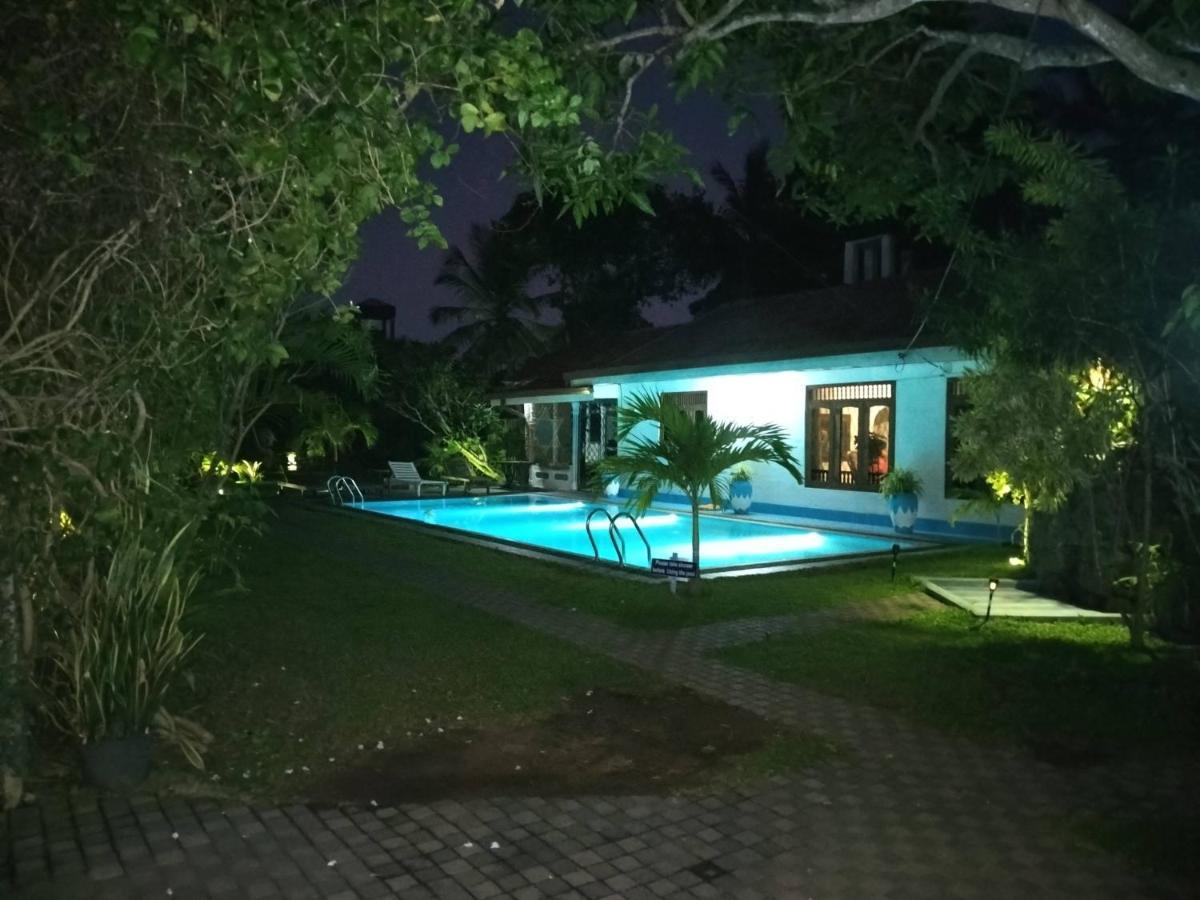 Lioni Holidays Villa Negombo Kültér fotó