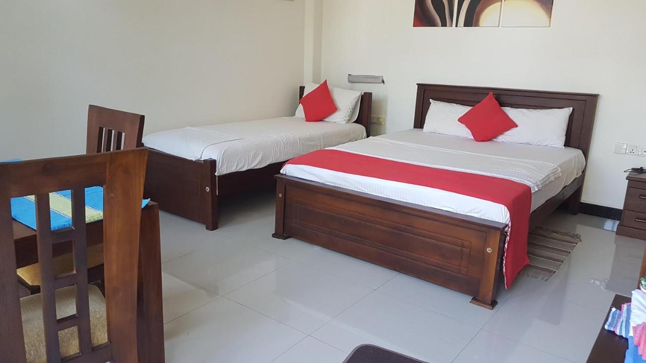 Lioni Holidays Villa Negombo Kültér fotó