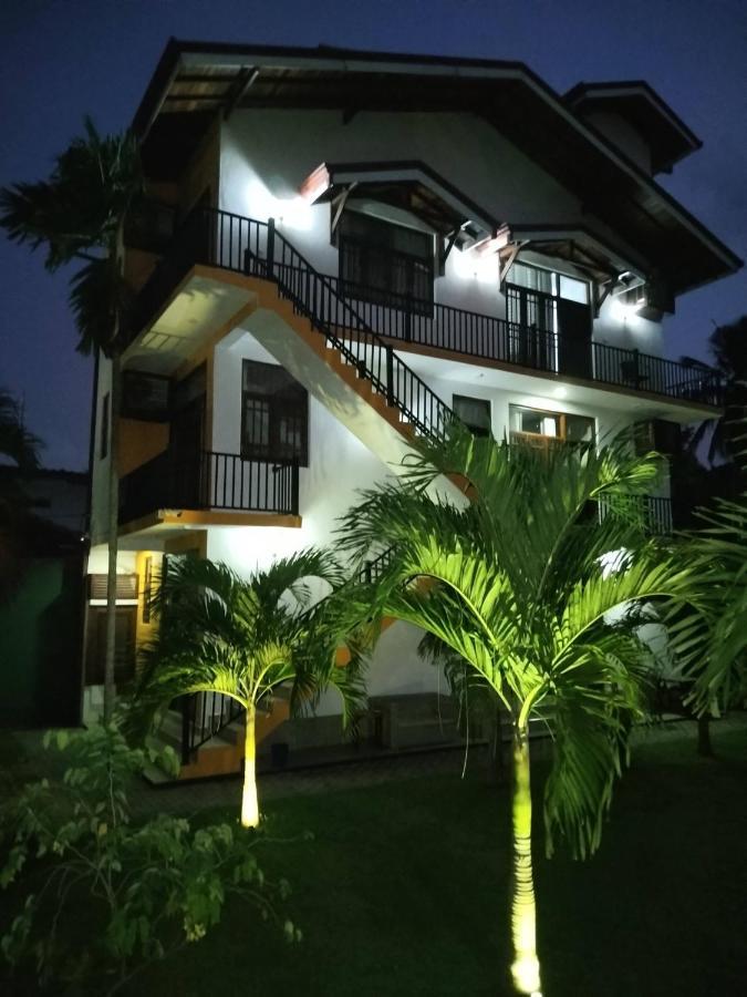 Lioni Holidays Villa Negombo Kültér fotó