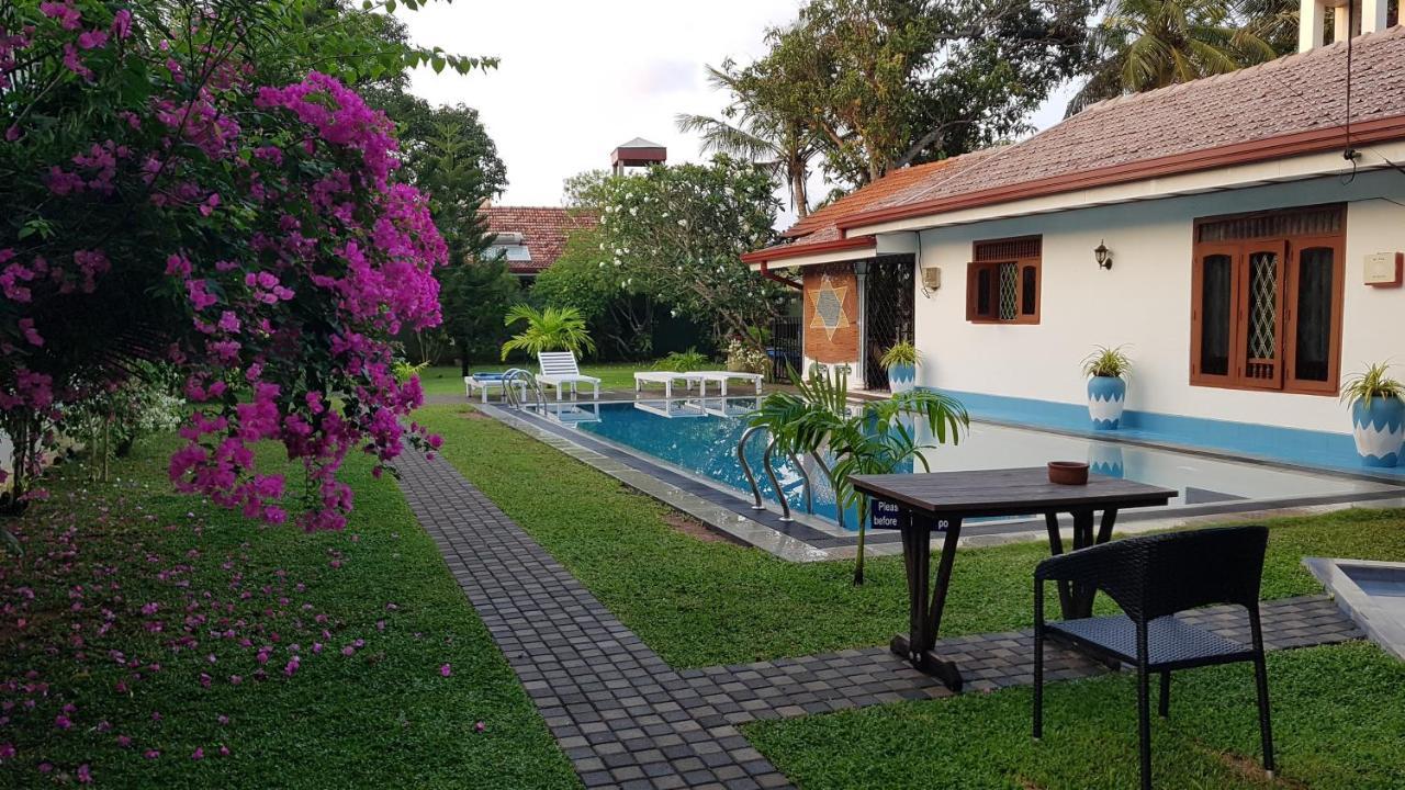 Lioni Holidays Villa Negombo Kültér fotó