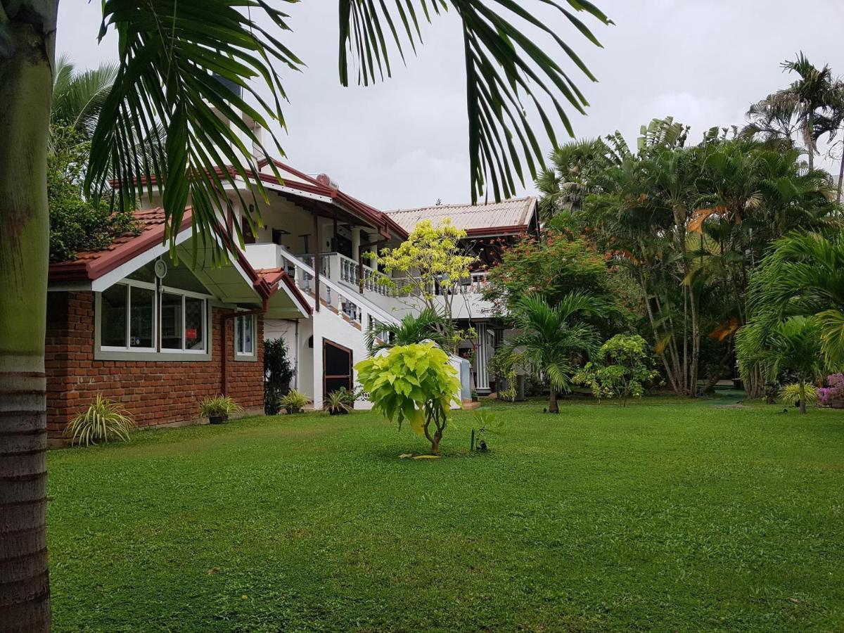 Lioni Holidays Villa Negombo Kültér fotó