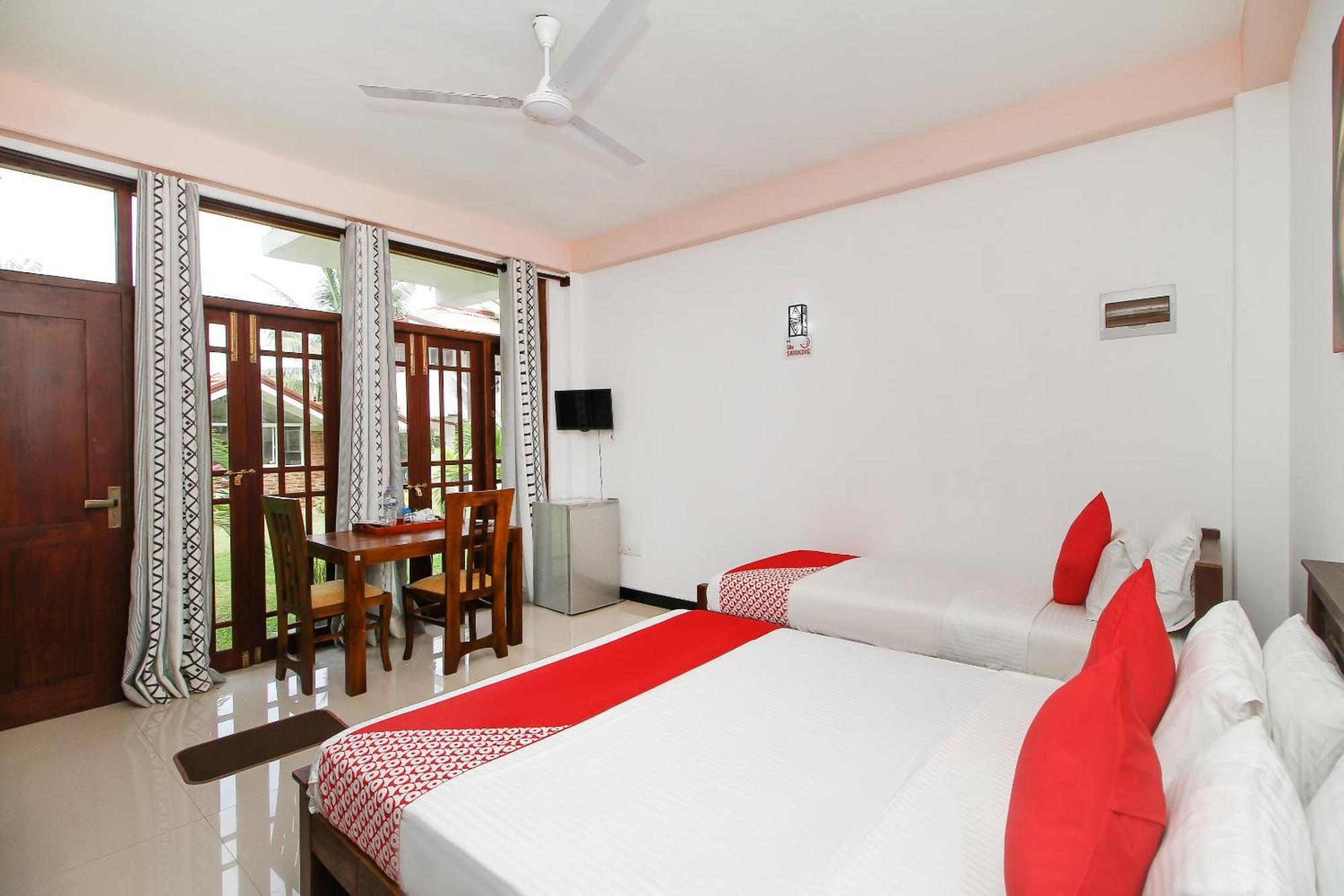 Lioni Holidays Villa Negombo Szoba fotó