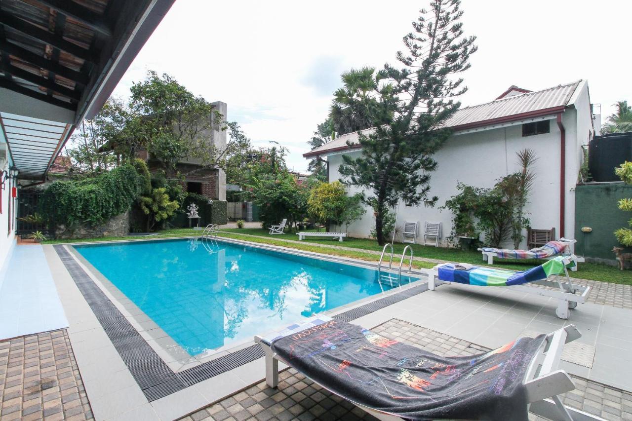 Lioni Holidays Villa Negombo Kültér fotó